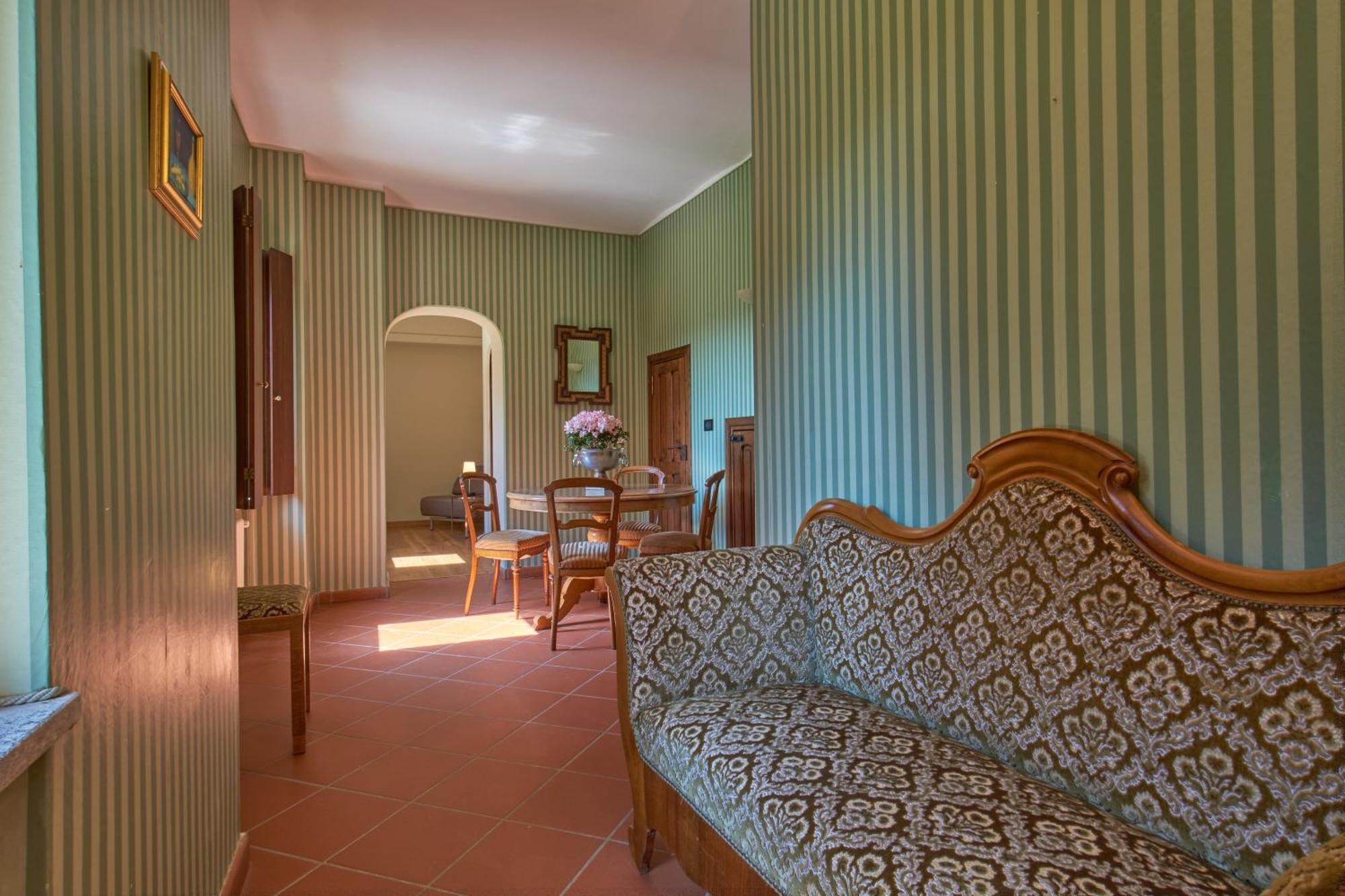 Giarvino Boutique Guest House Acqui Terme Luaran gambar